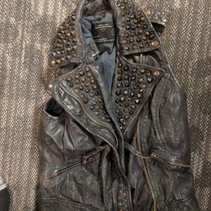 Allsaints Spitalfields Jacks Place Lot. No A.